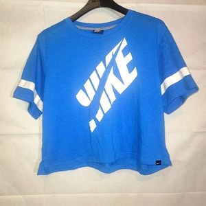 NIKE Woman's Active Wear Athletic T-Shirt